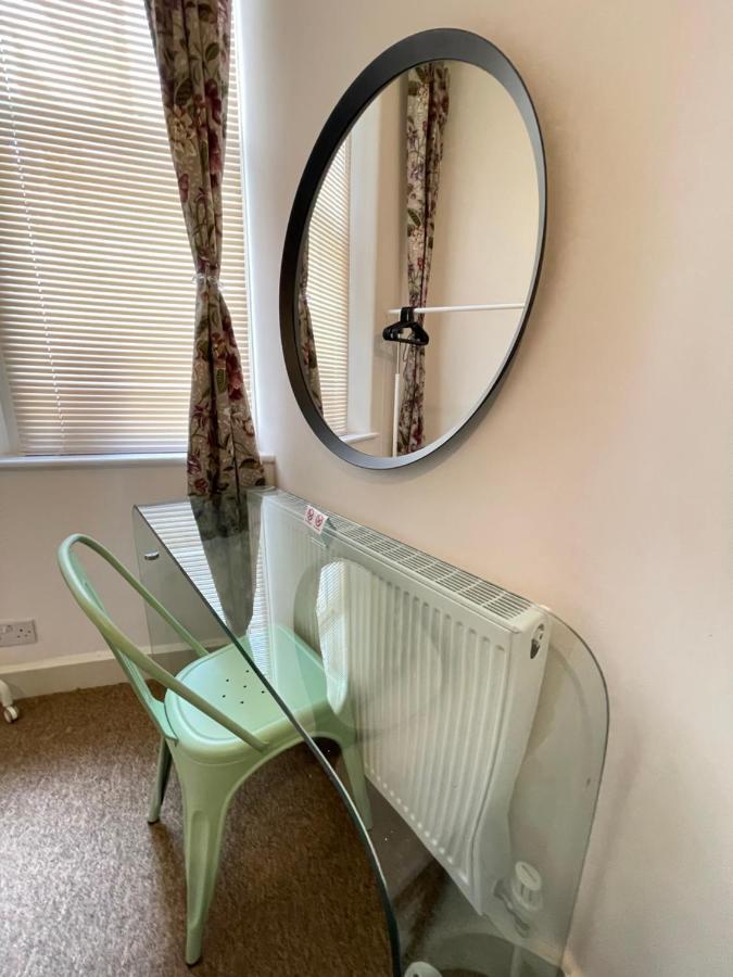 Central Located Two Bedroom Suite 布里斯托 外观 照片